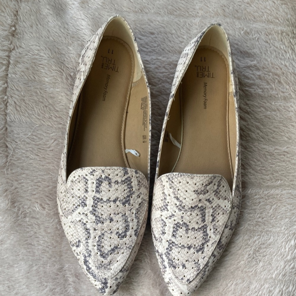 Time & Tru Reptileskin Feather Flats